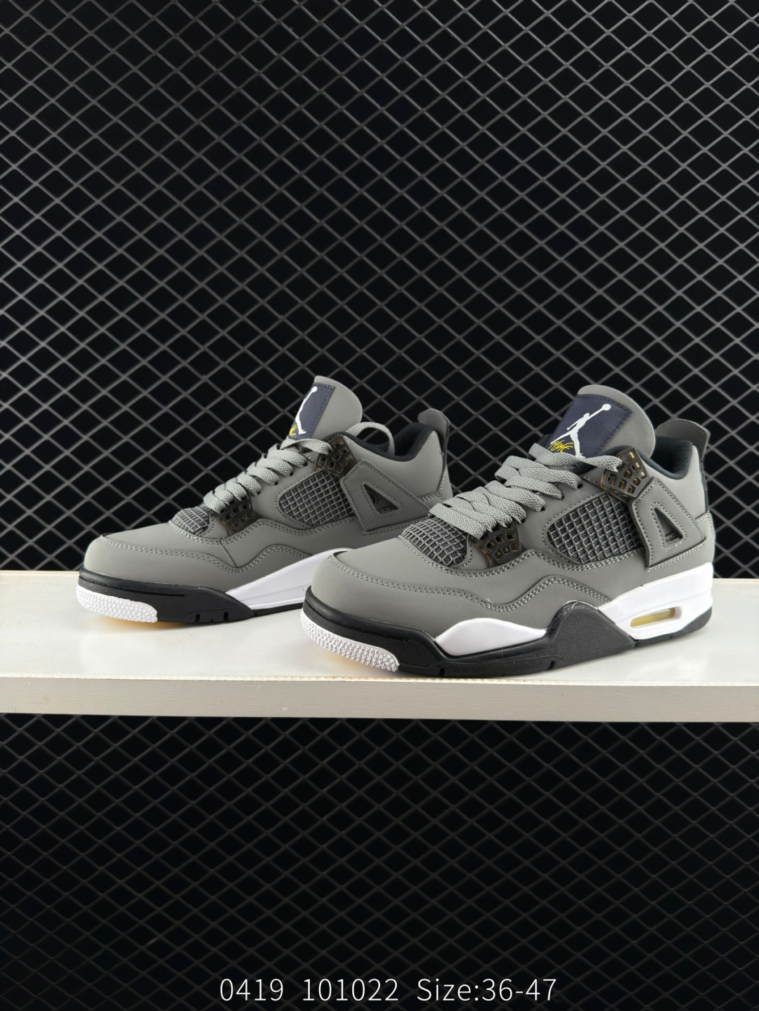 Nike Air Jordan 4 RetroMilitary Black“